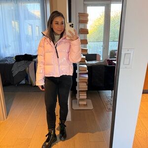 Aritzia Super Puff Shorty